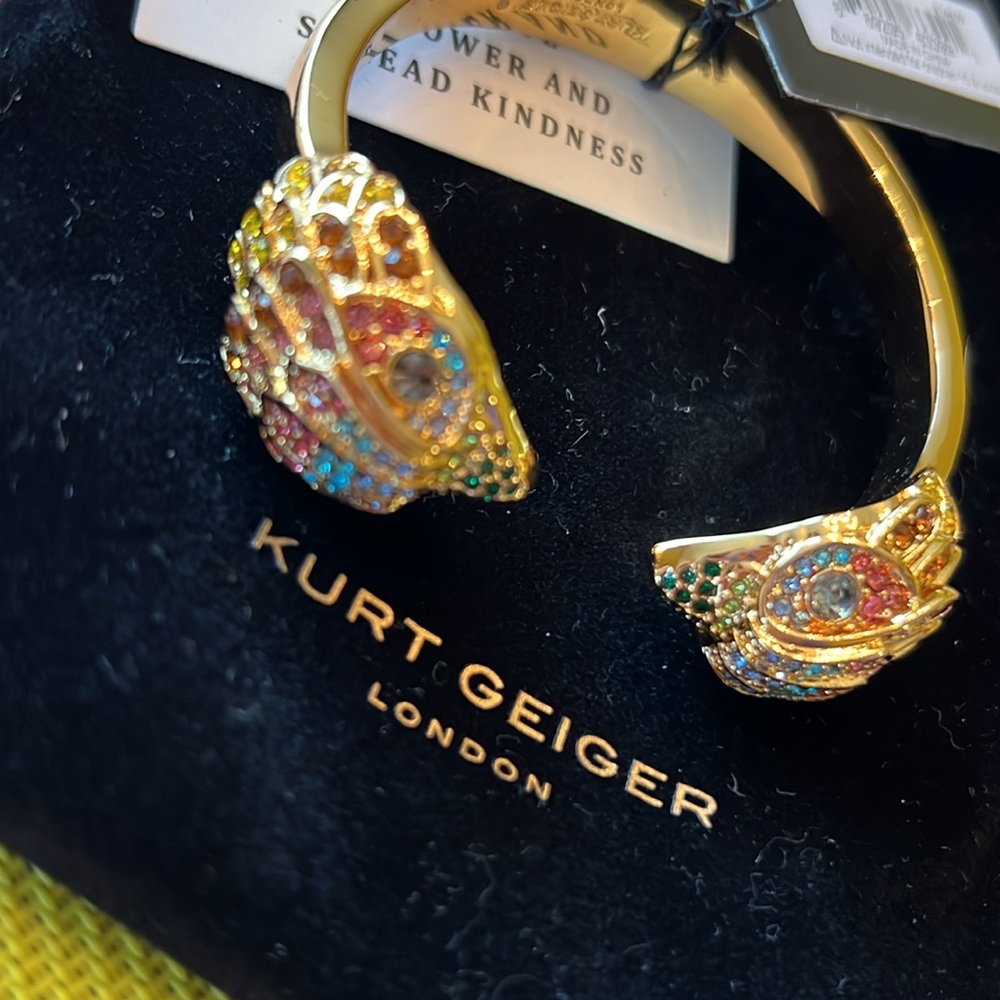 Kurt Geiger Hinged eagle cuff - Picture 2 of 3